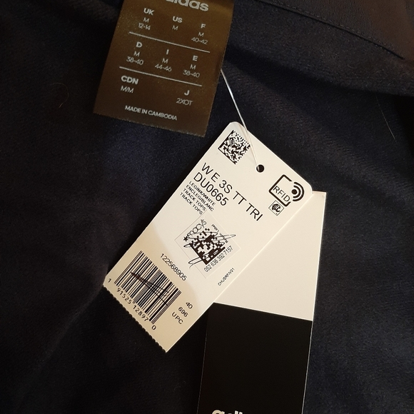 Adidas jacket - Picture 7 of 9